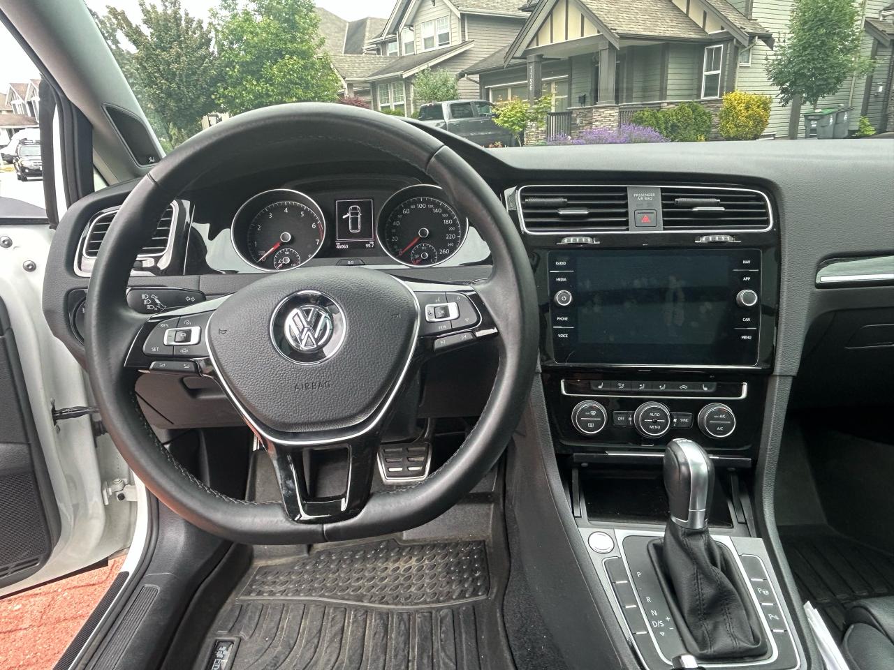 2019 Volkswagen Golf SportWagen Execline - Photo #11