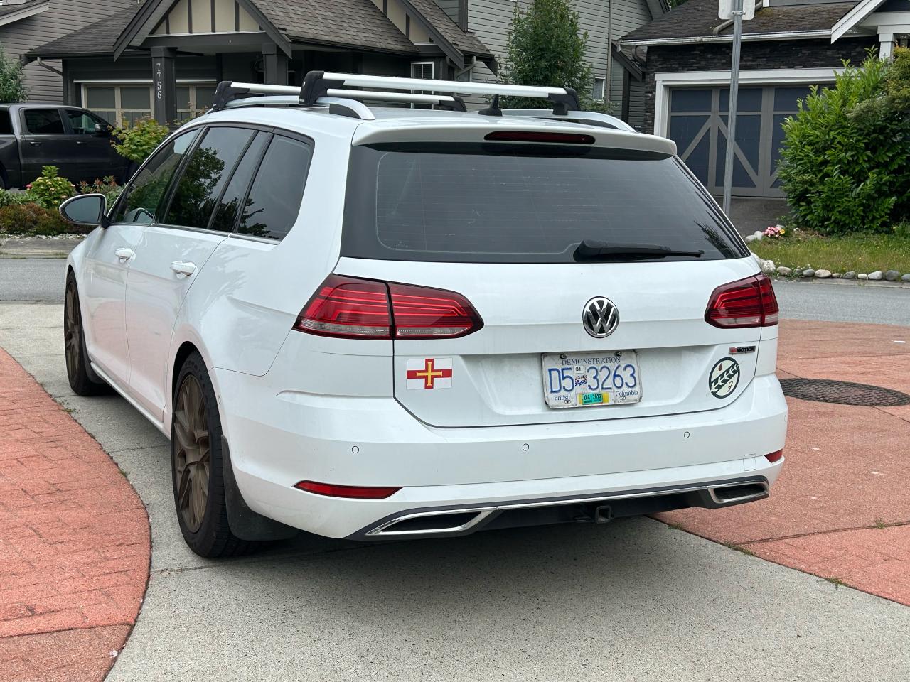 2019 Volkswagen Golf SportWagen Execline - Photo #3