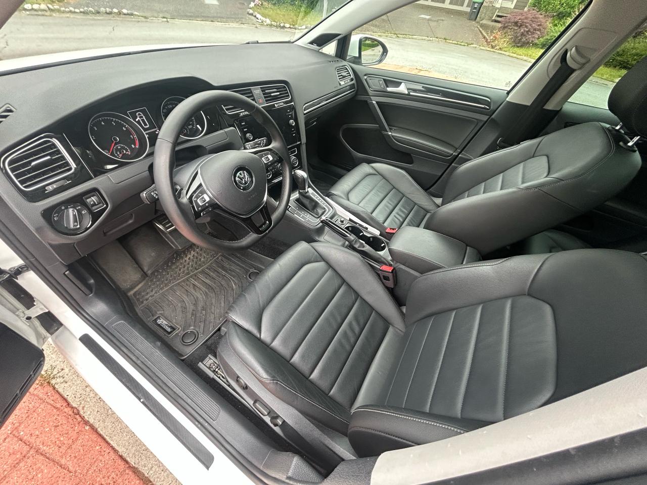 2019 Volkswagen Golf SportWagen Execline - Photo #9