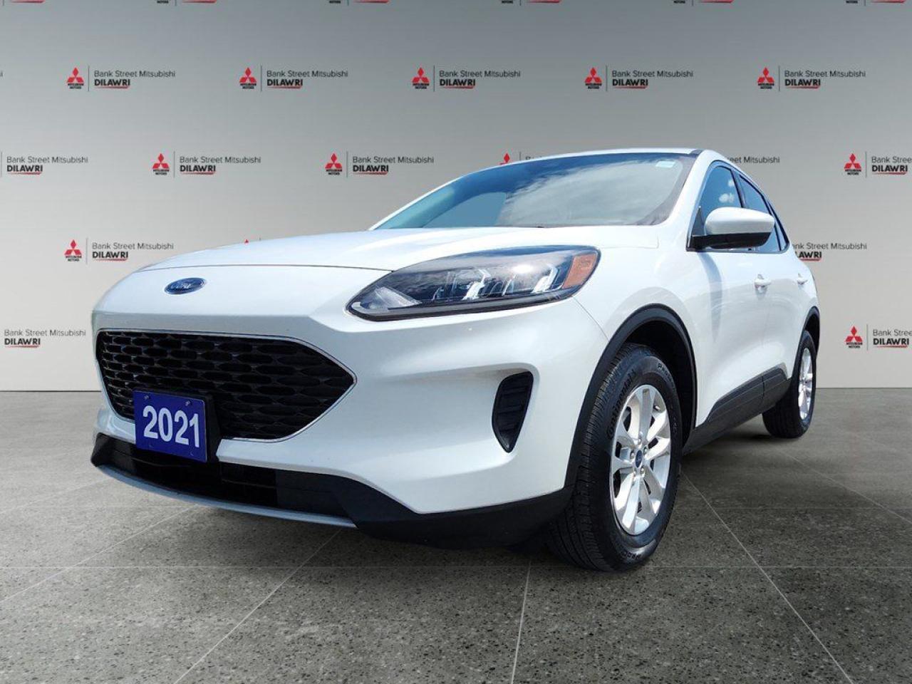 Used 2021 Ford Escape SE Hybrid AWD for sale in Gloucester, ON