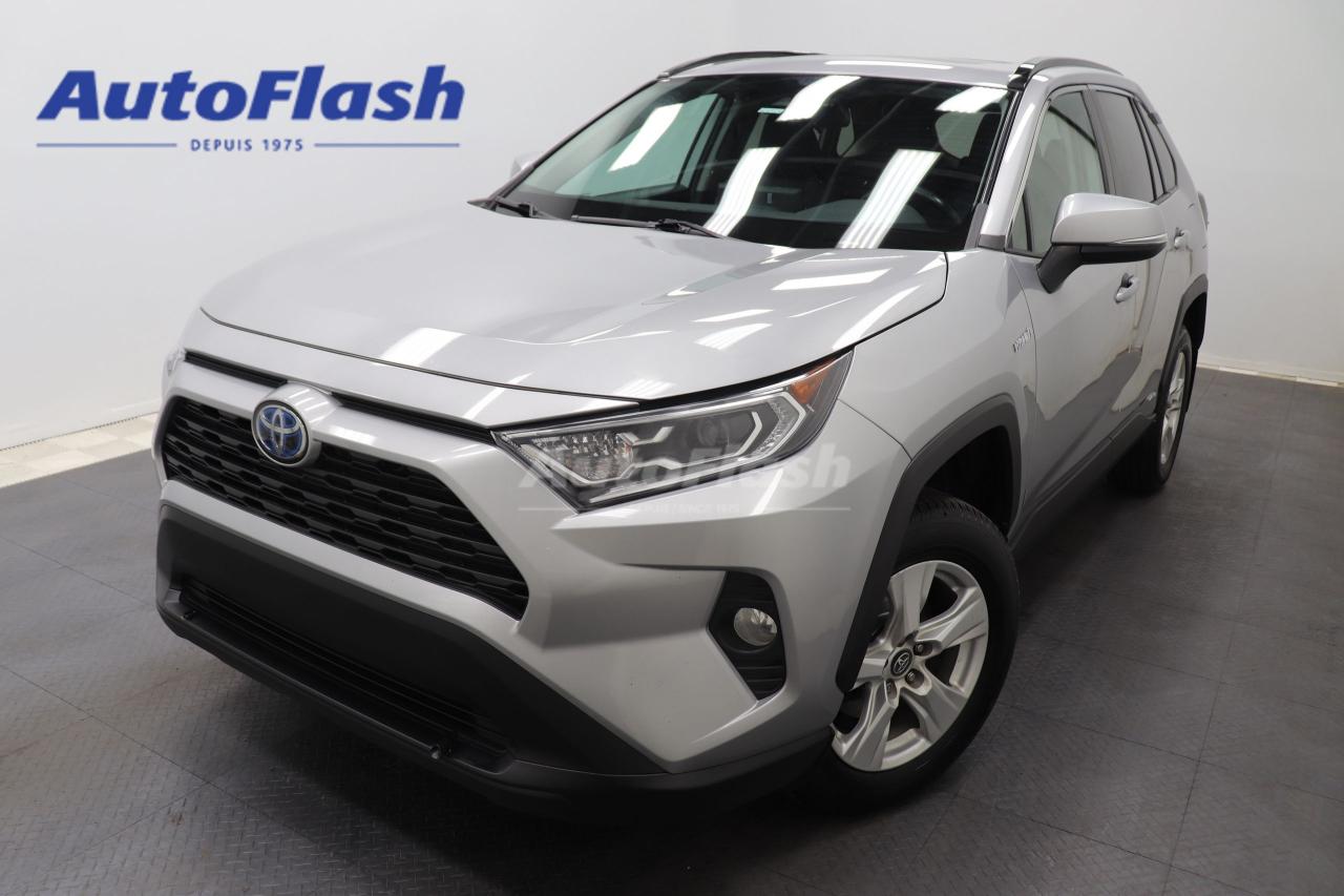 Used 2019 Toyota RAV4 HYBRID XLE, CAMERA, CARPLAY, TOIT, VOLANT CHAUFF for sale in Saint-Hubert, QC