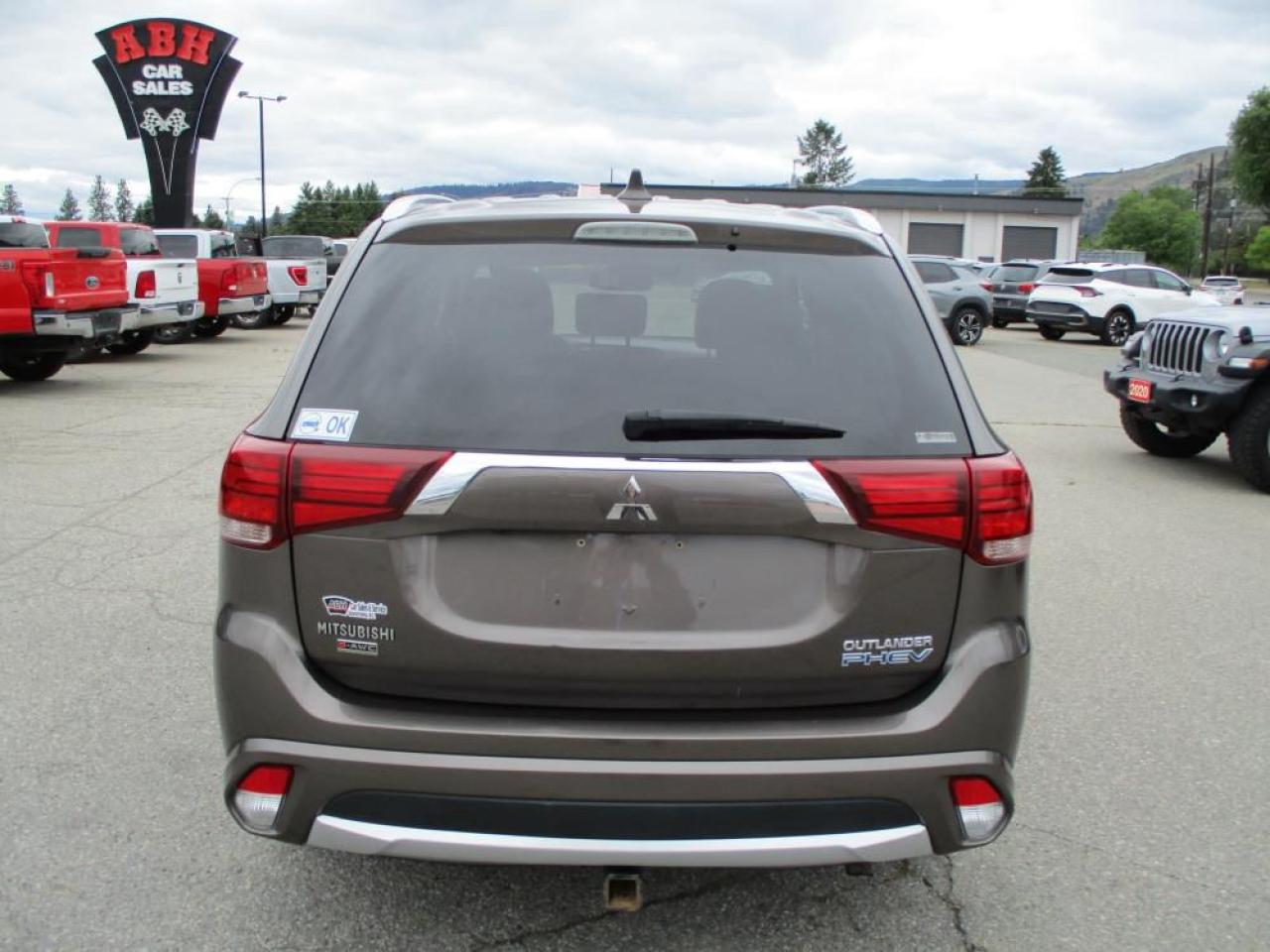 2018 Mitsubishi Outlander Phev Se Awd Photo8