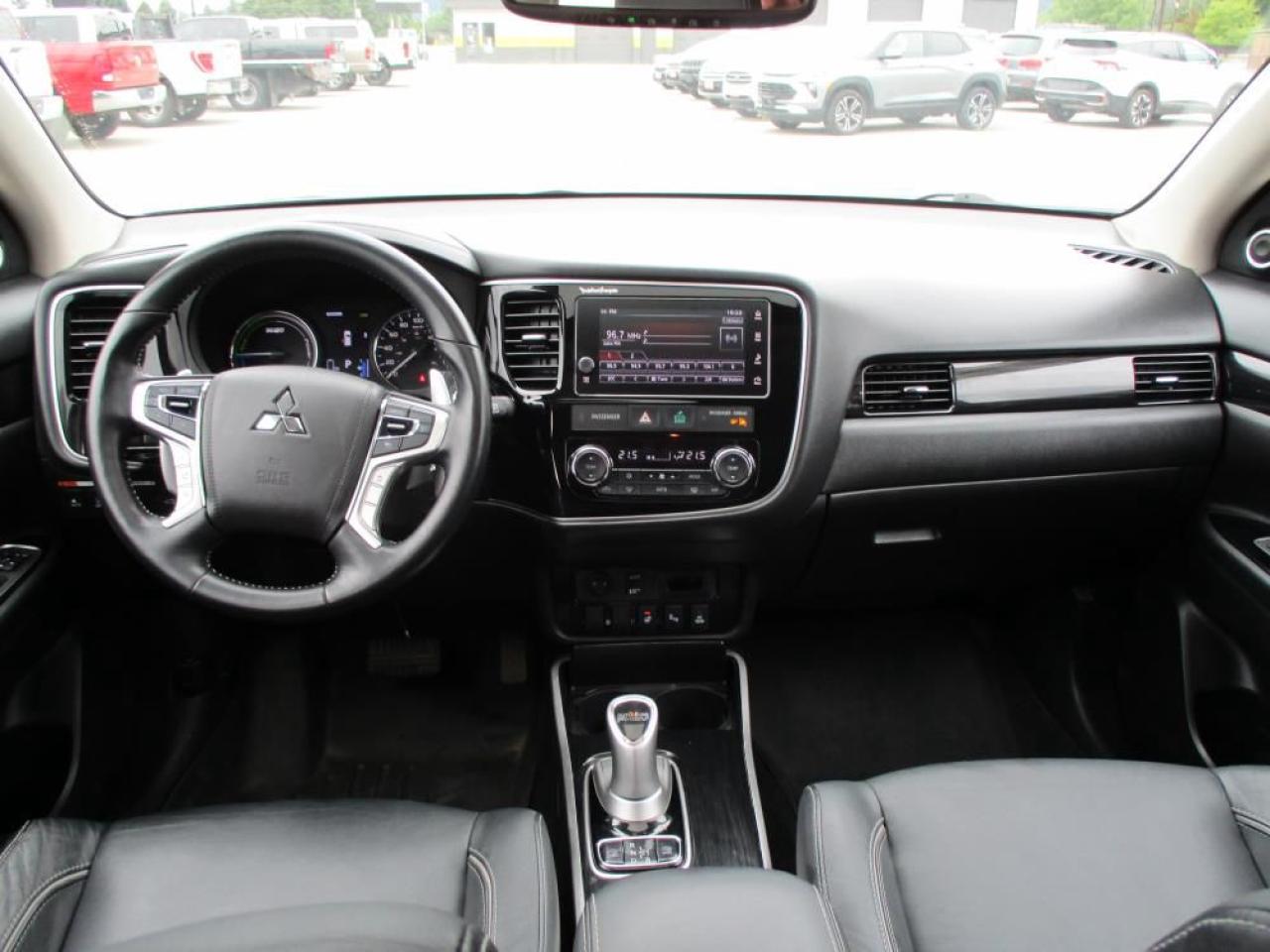 2018 Mitsubishi Outlander Phev Se Awd Photo24