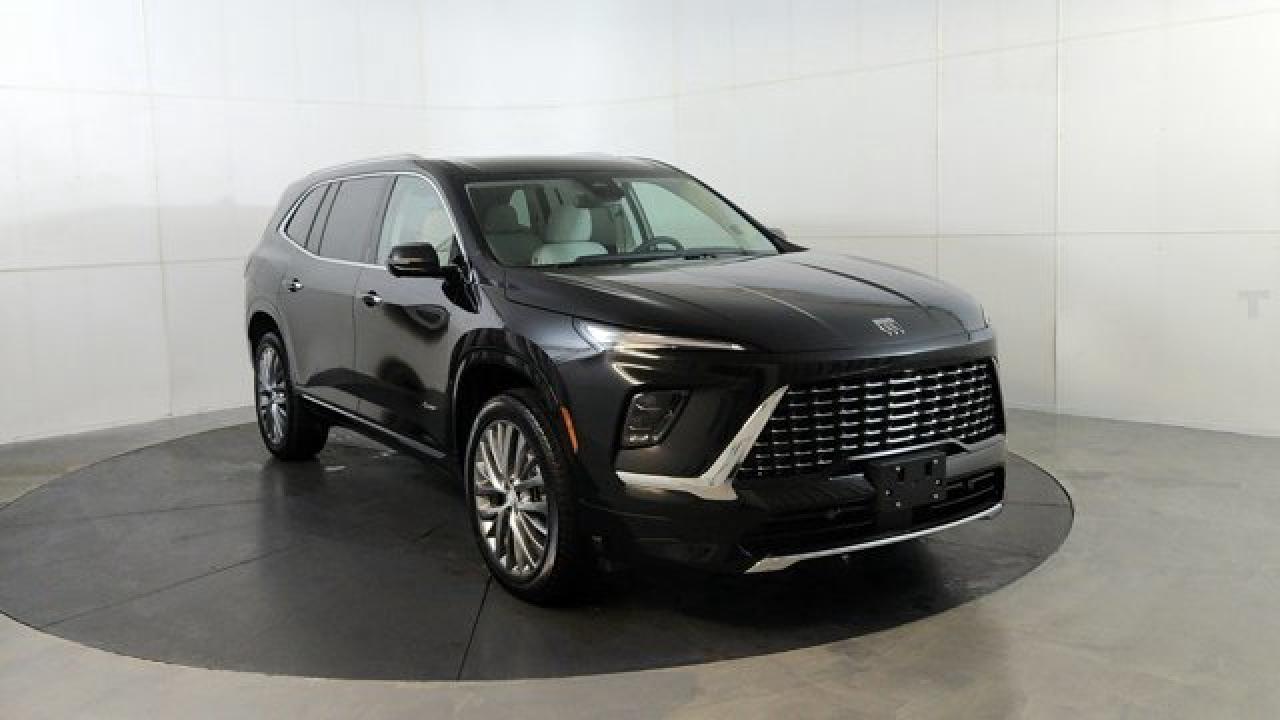New 2025 Buick Enclave Avenir GM EXECUTIVE DEMO for sale in Winnipeg, MB