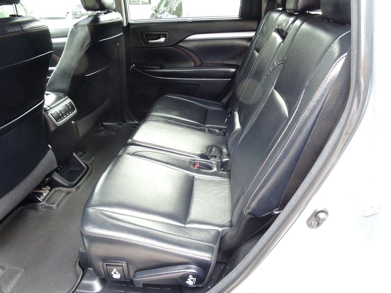 2018 Toyota Highlander XLE - Photo #11