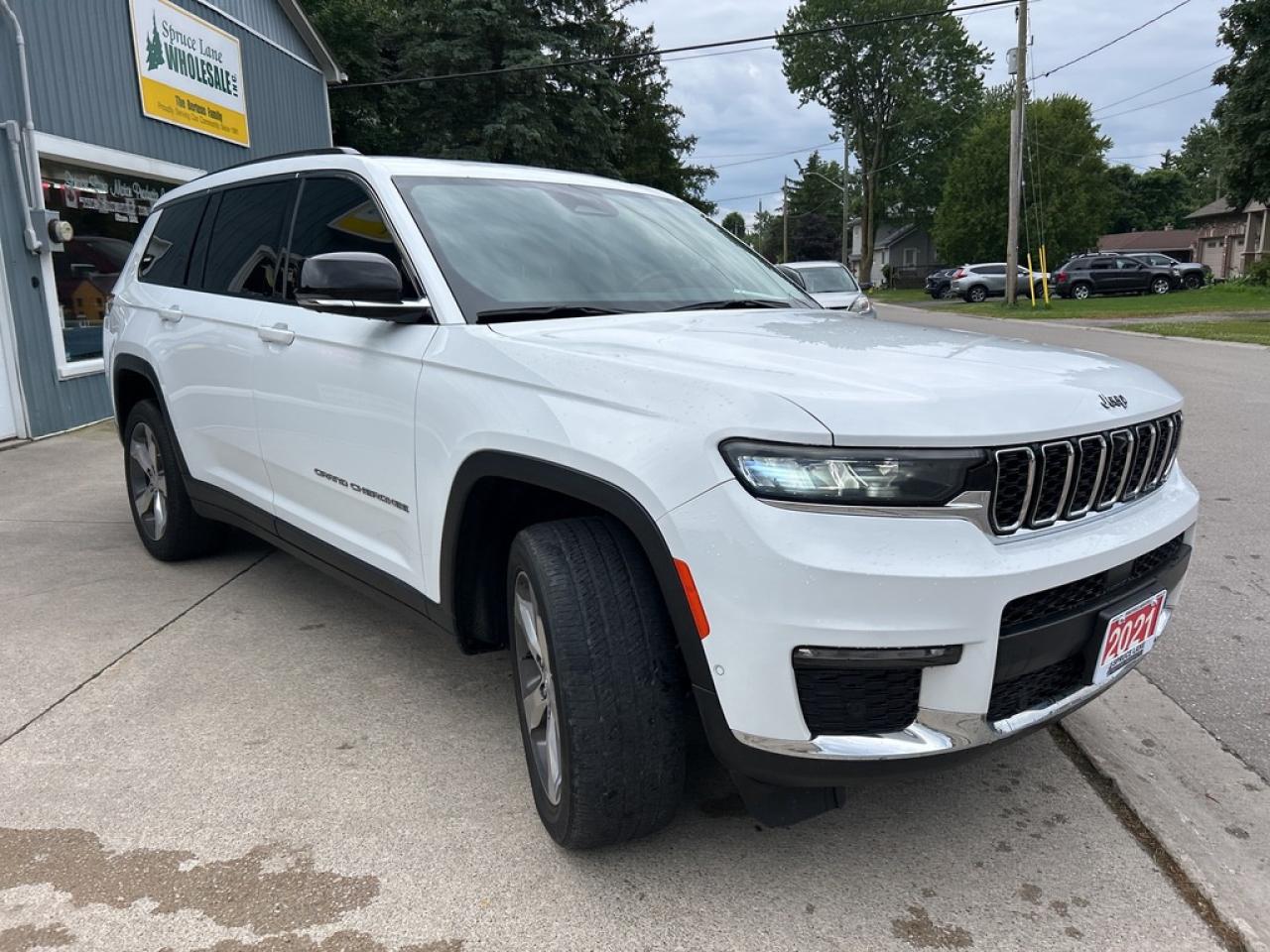 2021 Jeep Grand Cherokee L Limited  L  ** LUXURY  II ** TOW  PKG. ** Photo