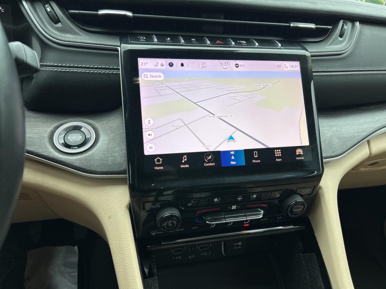 2021 Jeep Grand Cherokee L Limited  L  ** LUXURY  II ** TOW  PKG. ** Photo