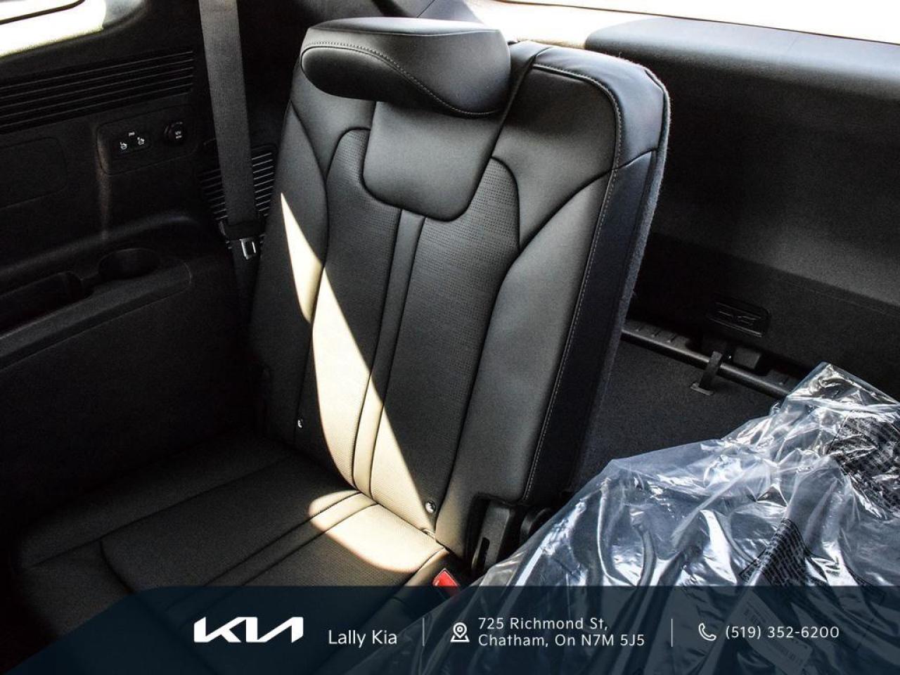 2025 Kia Sorento Hybrid EX Demo | Qualifies for New Rates Photo