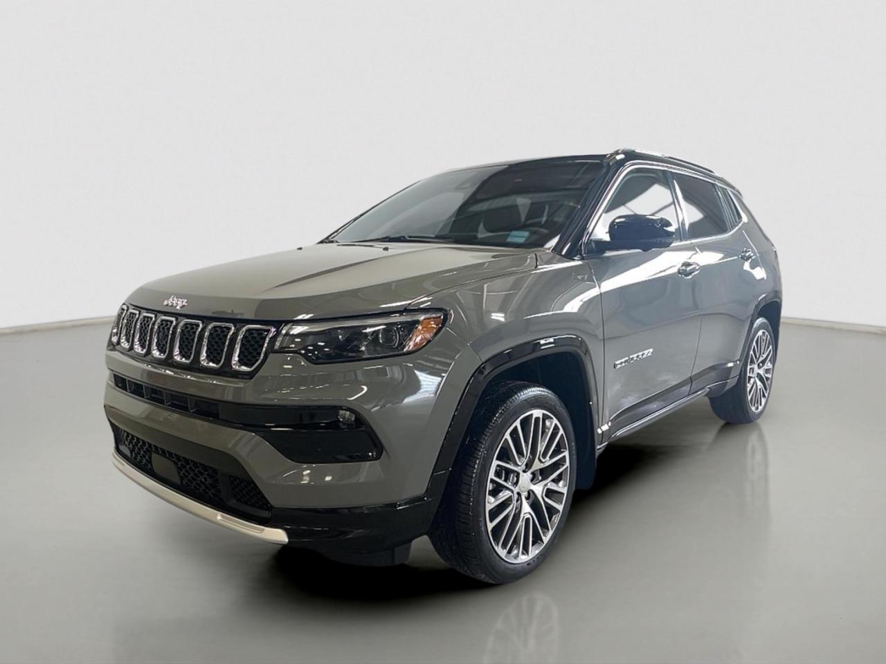 Used 2023 Jeep Compass Limited 4X4 for sale in Moose Jaw, SK