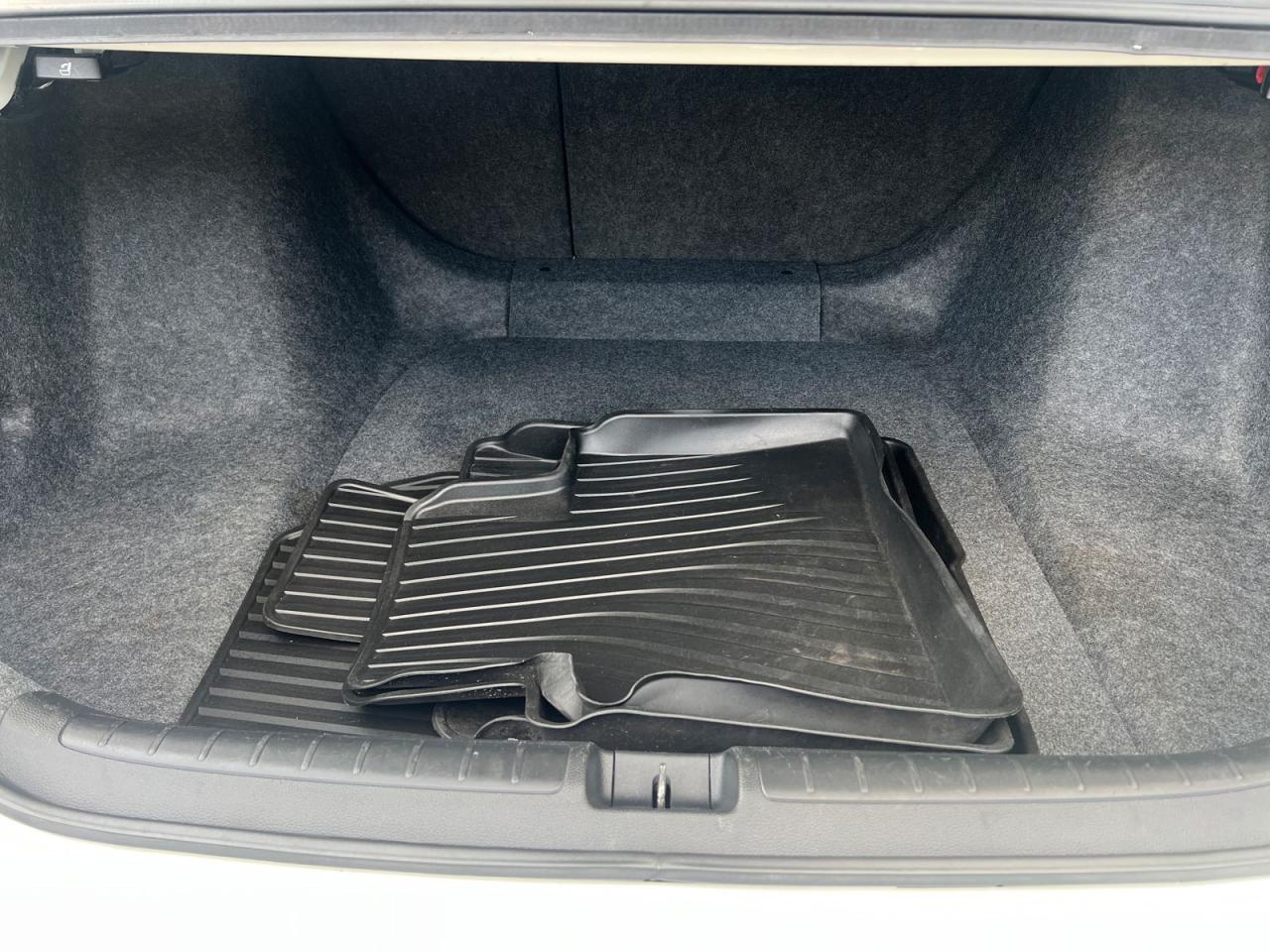 2018 Honda Accord EX-L CVT - Photo #9