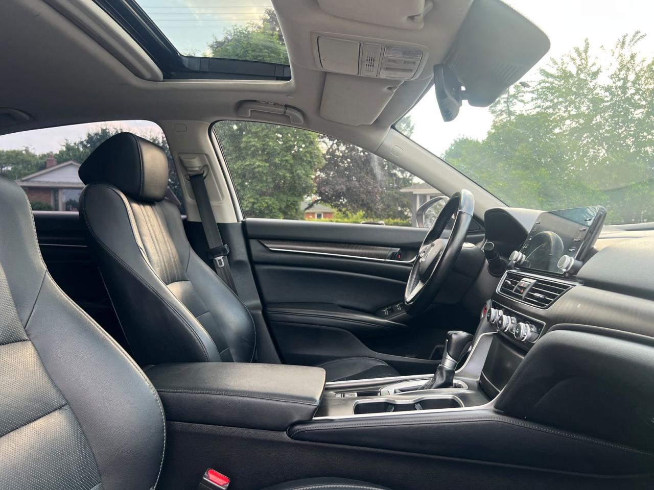 2018 Honda Accord EX-L CVT - Photo #11