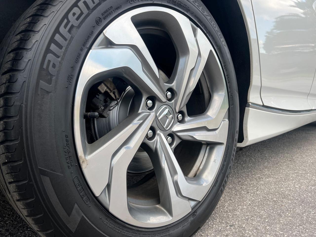 2018 Honda Accord EX-L CVT - Photo #12