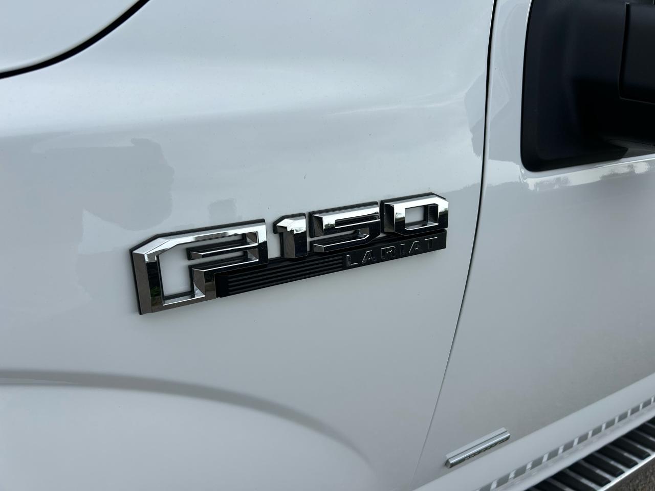 2016 Ford F-150 Lariat - Photo #8