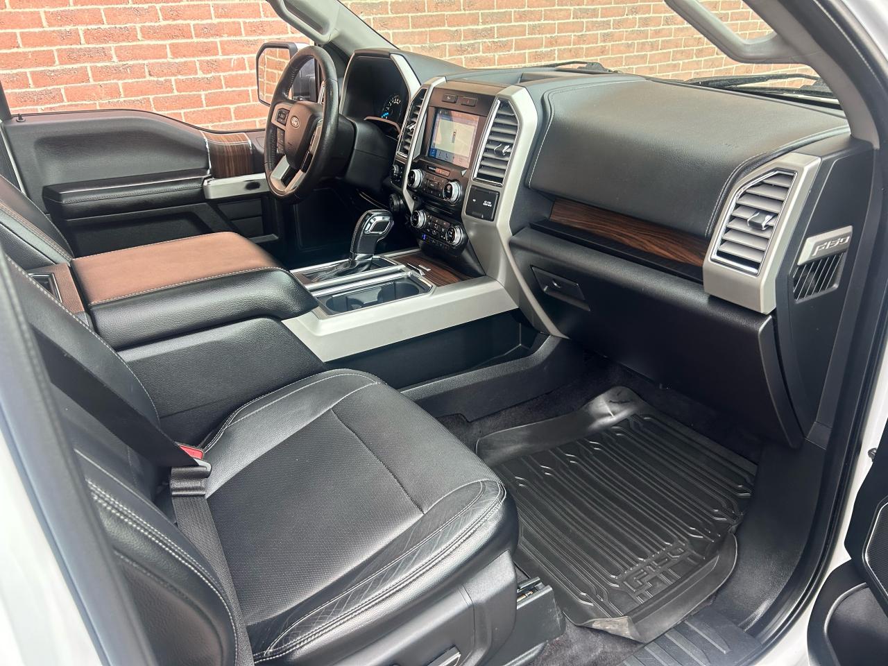 2016 Ford F-150 Lariat - Photo #15