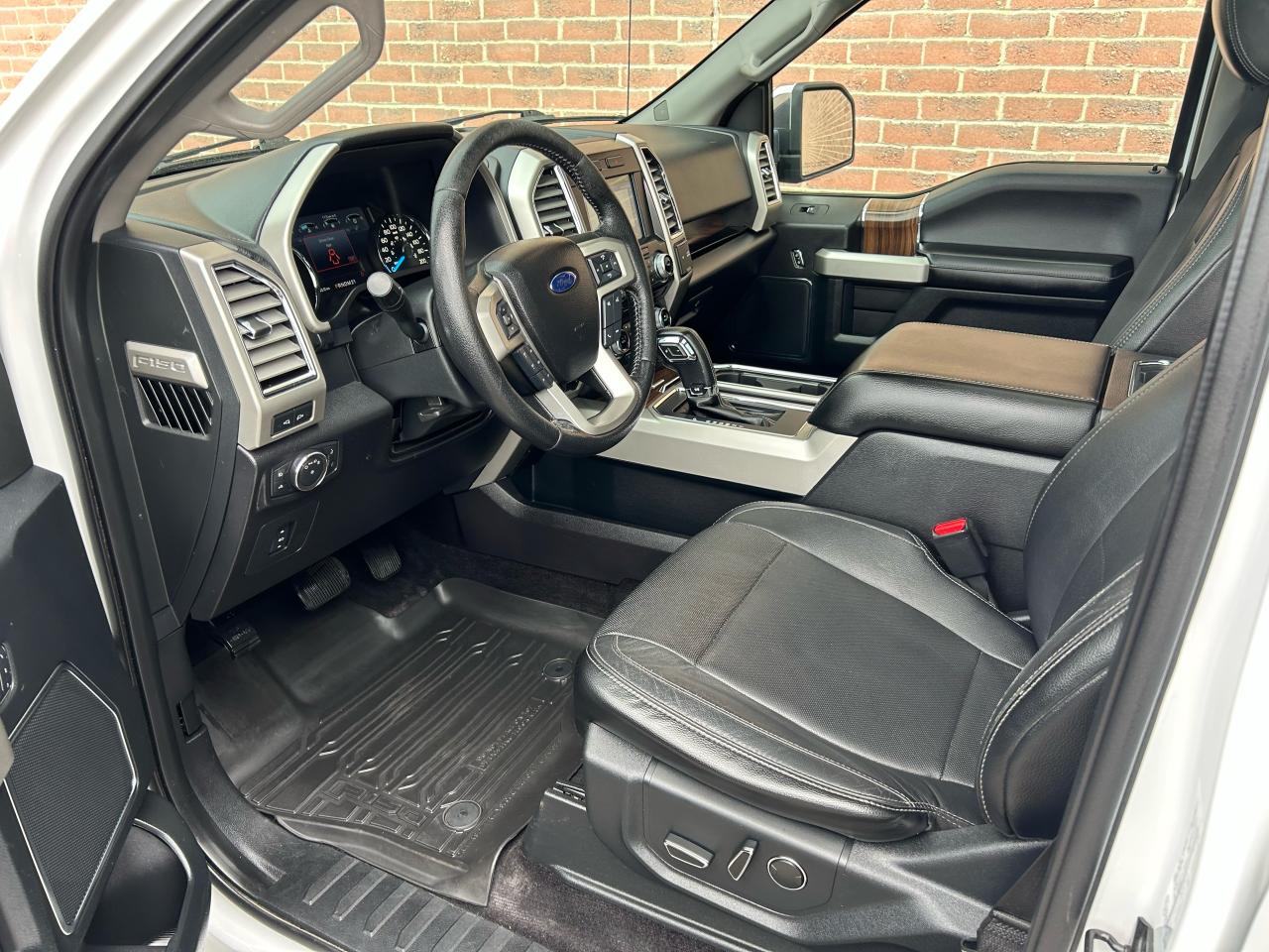 2016 Ford F-150 Lariat - Photo #9