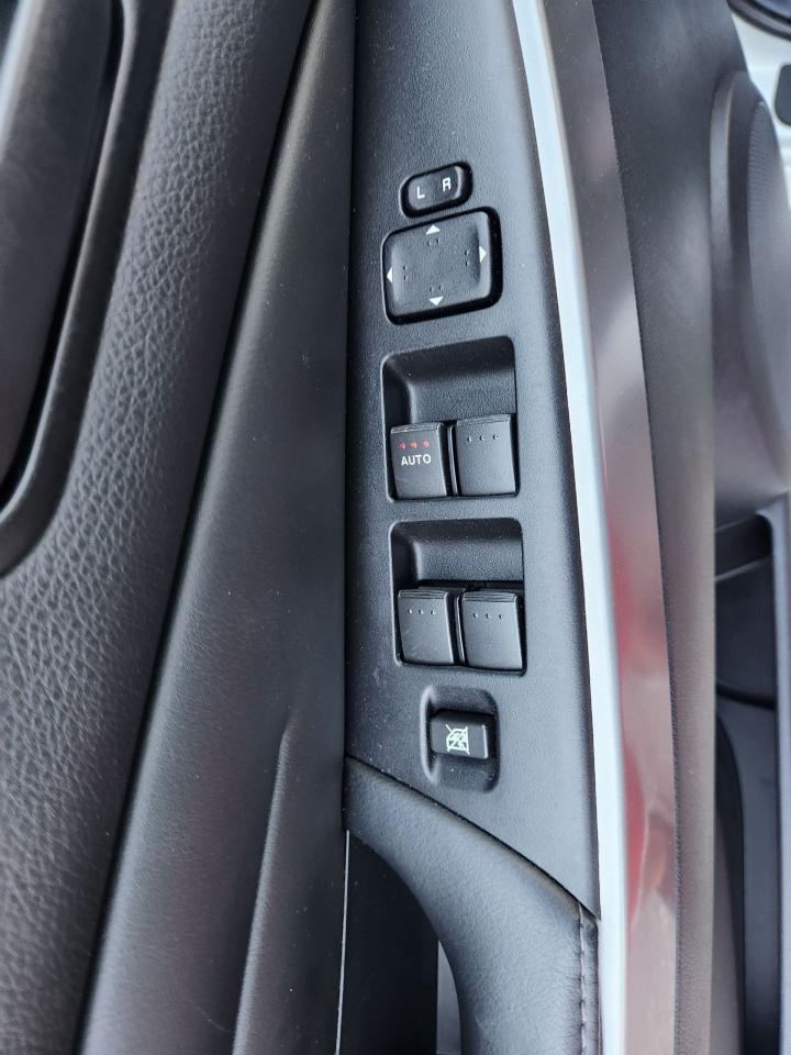 2011 Mazda CX-7 110,800 km only $8995 - Photo #20