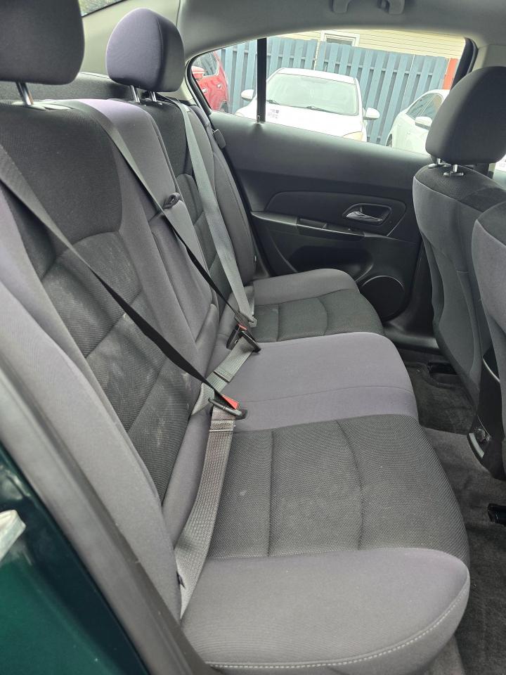 2014 Chevrolet Cruze 4dr Sdn ECO - Photo #13