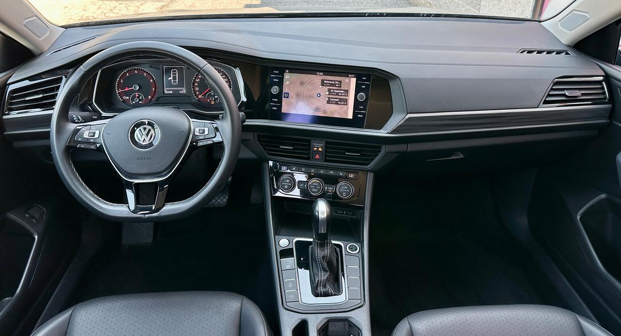 2021 Volkswagen Jetta HIGHLINE Photo