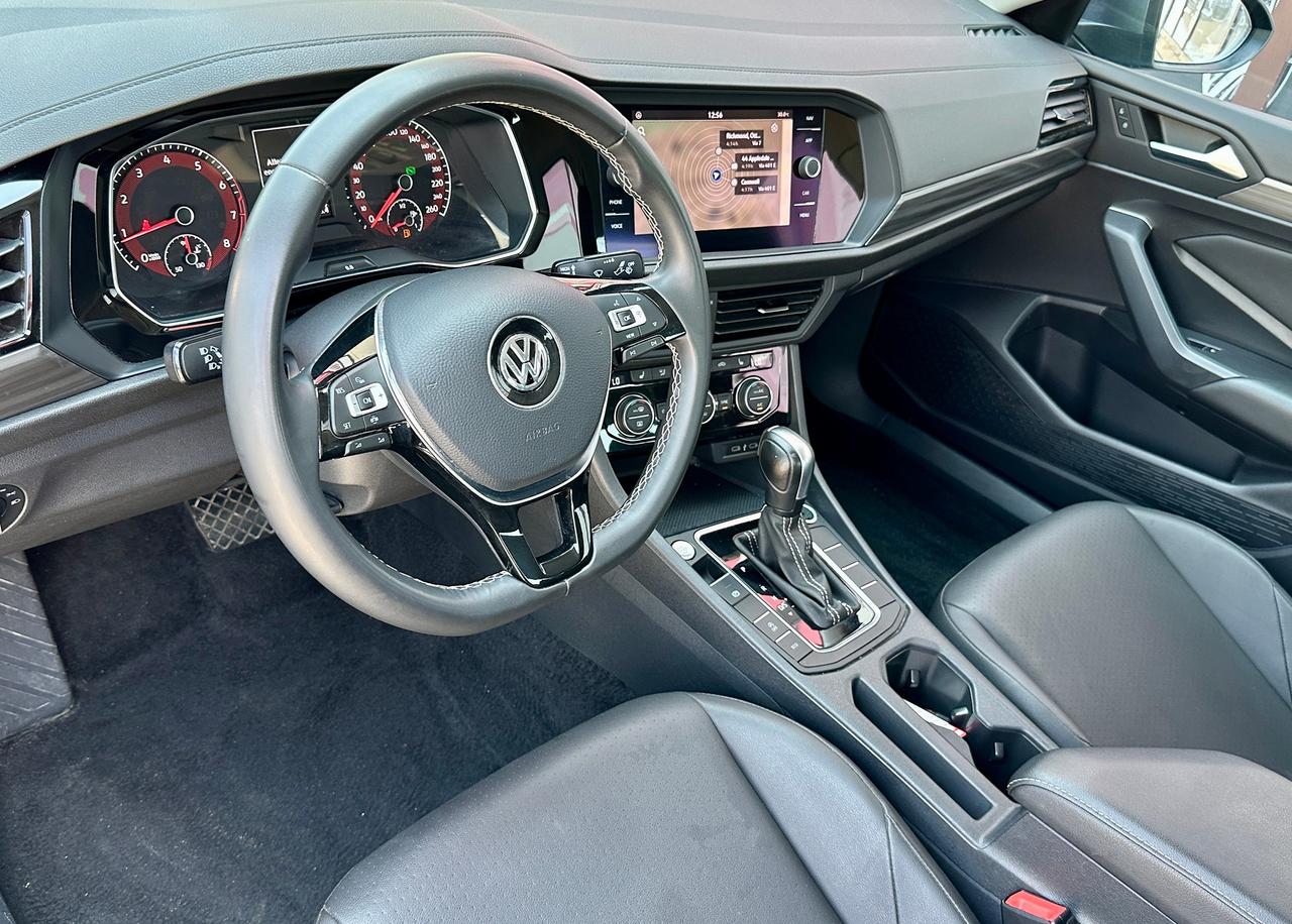 2021 Volkswagen Jetta HIGHLINE Photo