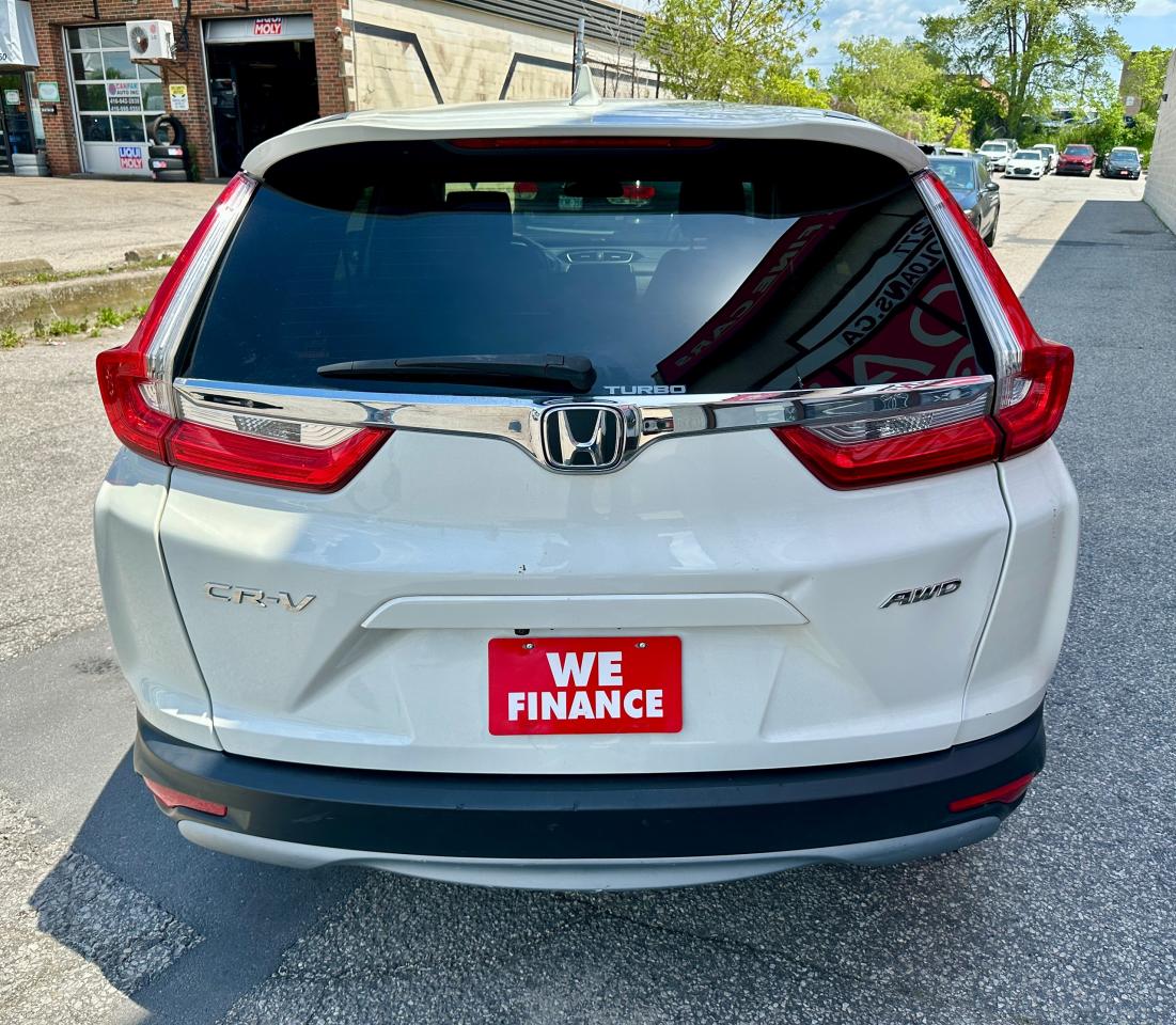 2017 Honda CR-V EX Photo4