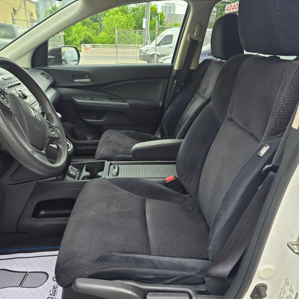 2012 Honda CR-V LX - Photo #8