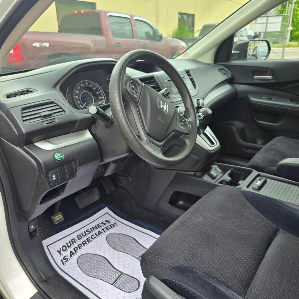 2012 Honda CR-V LX - Photo #9