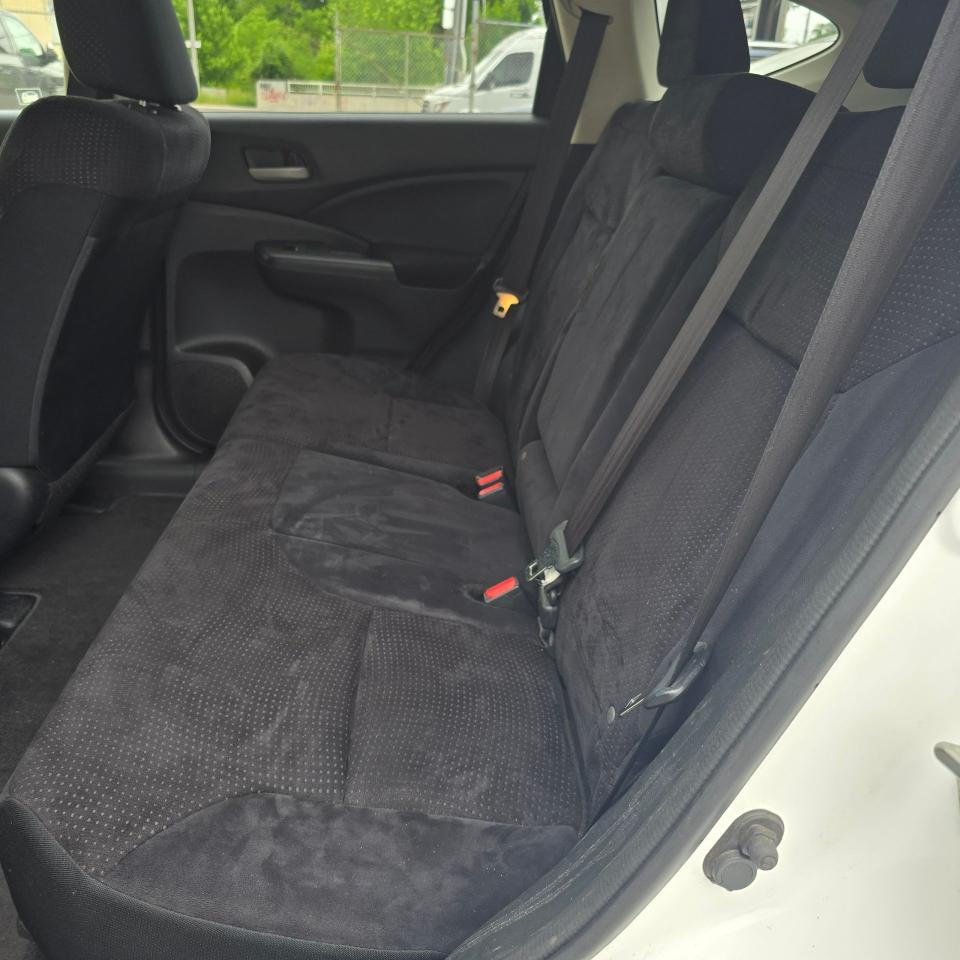 2012 Honda CR-V LX - Photo #11