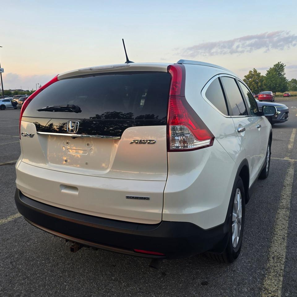 2014 Honda CR-V Touring - Photo #5