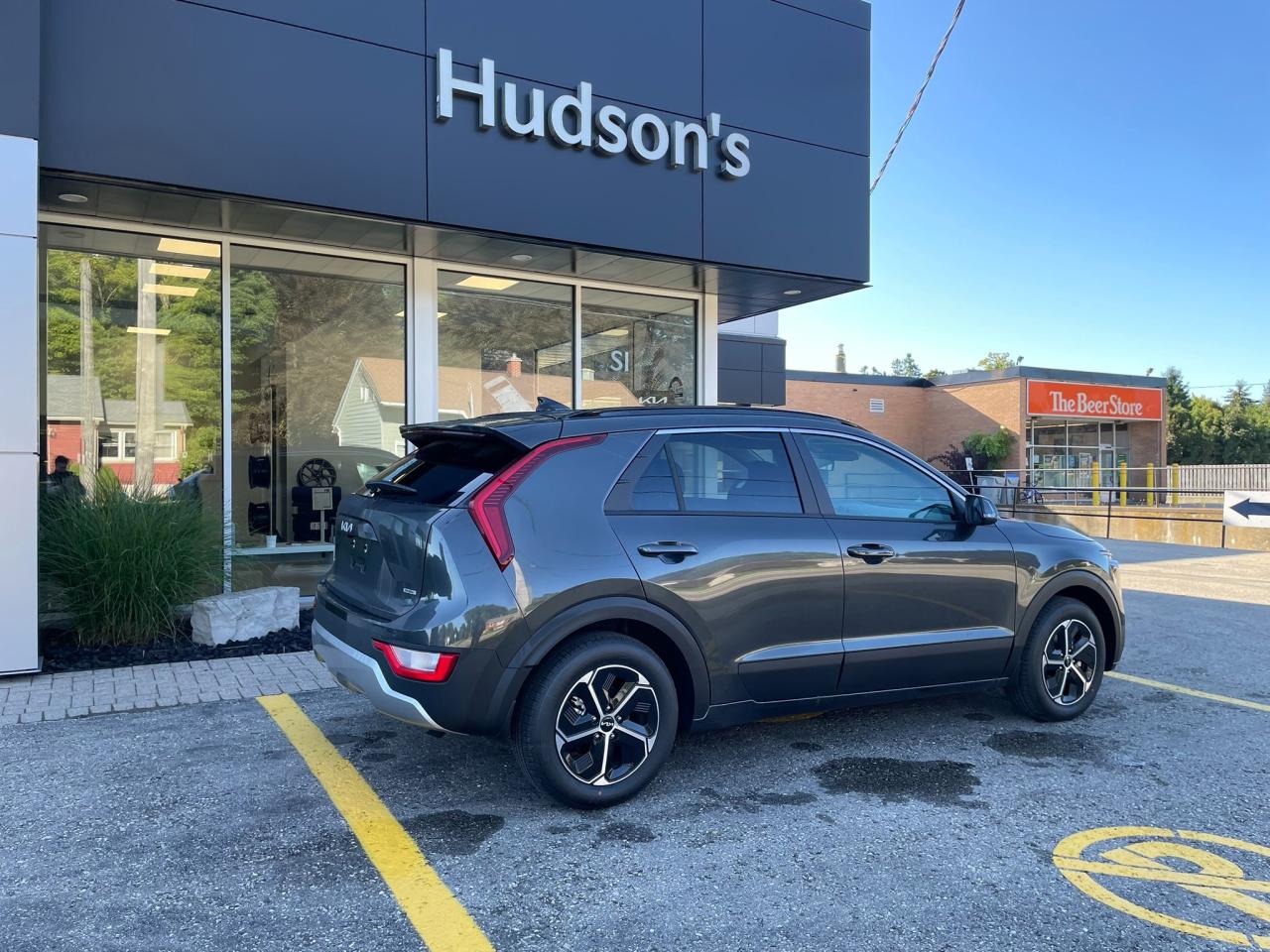 2025 Kia NIRO PLUG-IN Hybrid EX Premium Photo