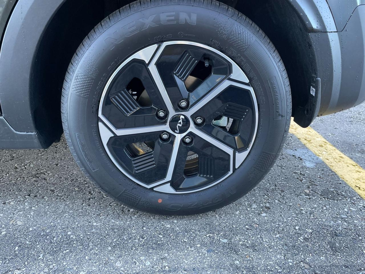 2025 Kia NIRO PLUG-IN Hybrid EX Premium Photo