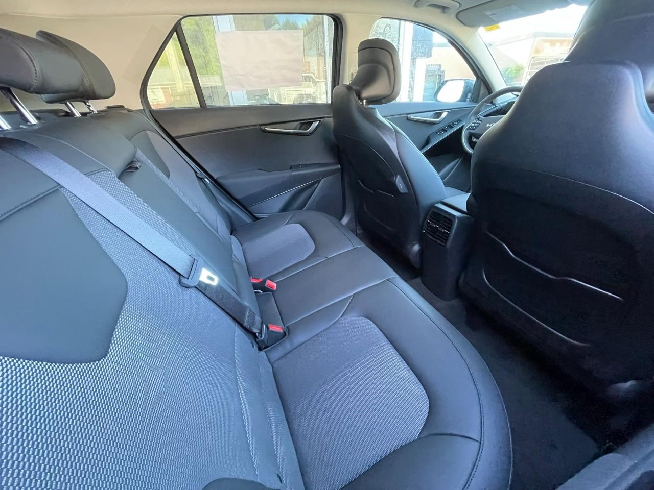 2025 Kia NIRO PLUG-IN Hybrid EX Premium Photo