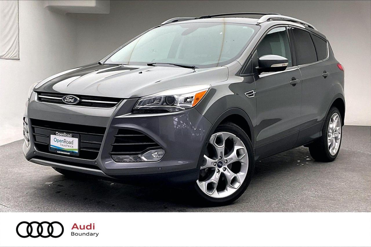 Used 2013 Ford Escape Titanium 4WD for sale in Burnaby, BC