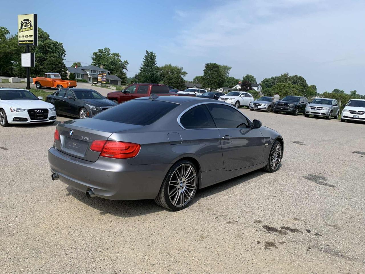 2011 BMW 3 Series 335i xDrive - Photo #5