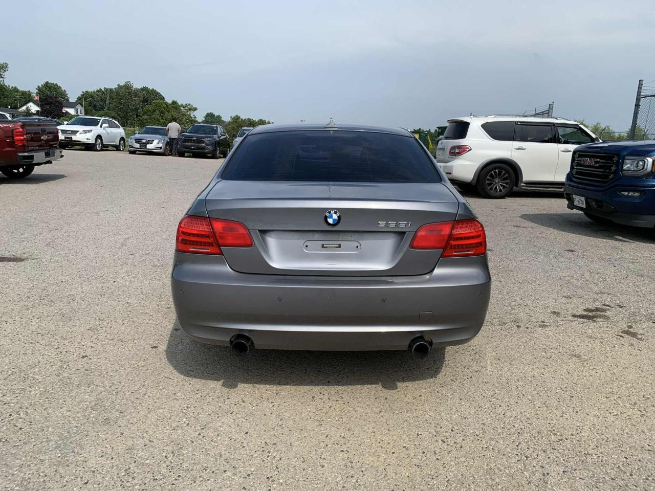 2011 BMW 3 Series 335i xDrive - Photo #4