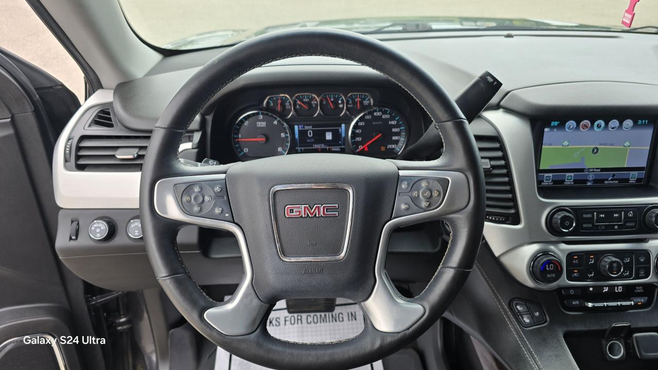 2018 GMC Yukon XL SLT - Photo #9
