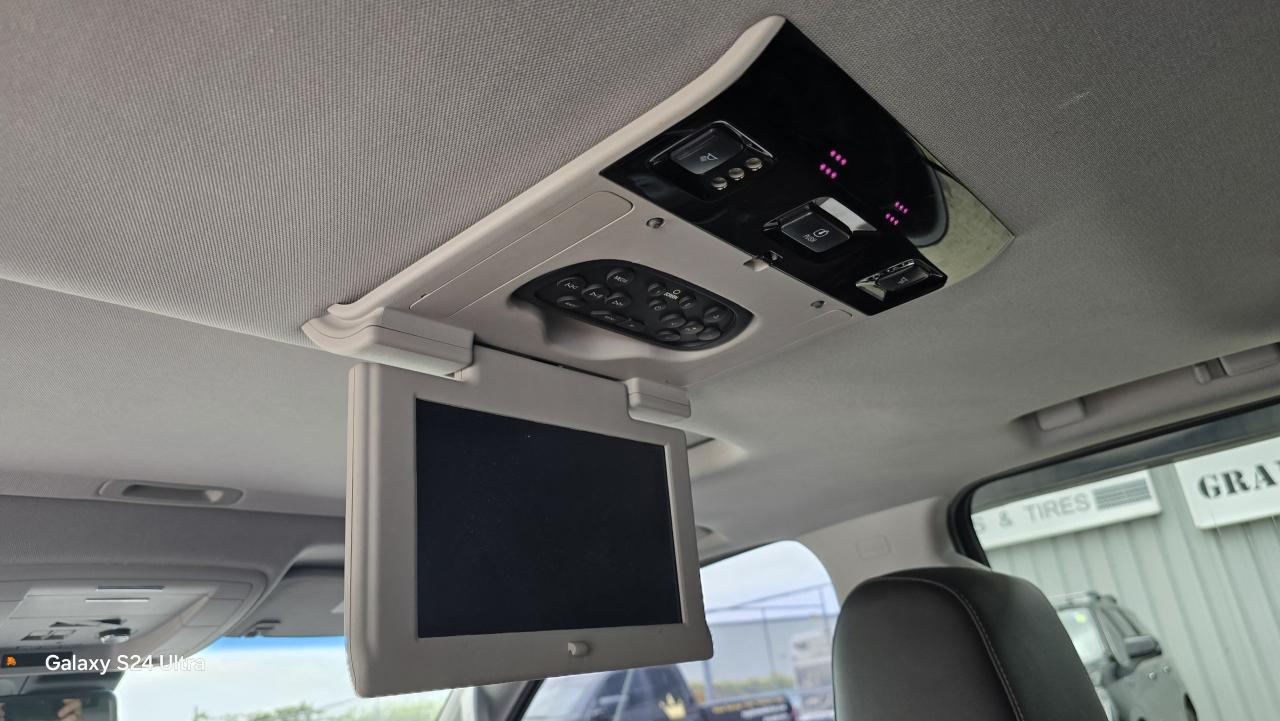 2018 GMC Yukon XL SLT - Photo #13