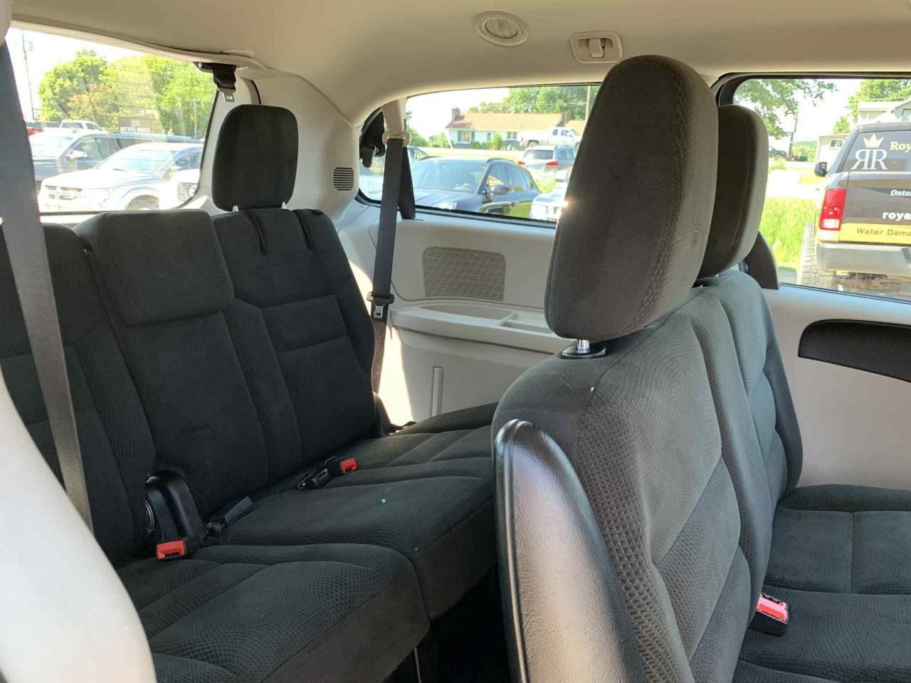 2015 Dodge Grand Caravan CANADA VALUE PACKAGE - Photo #12