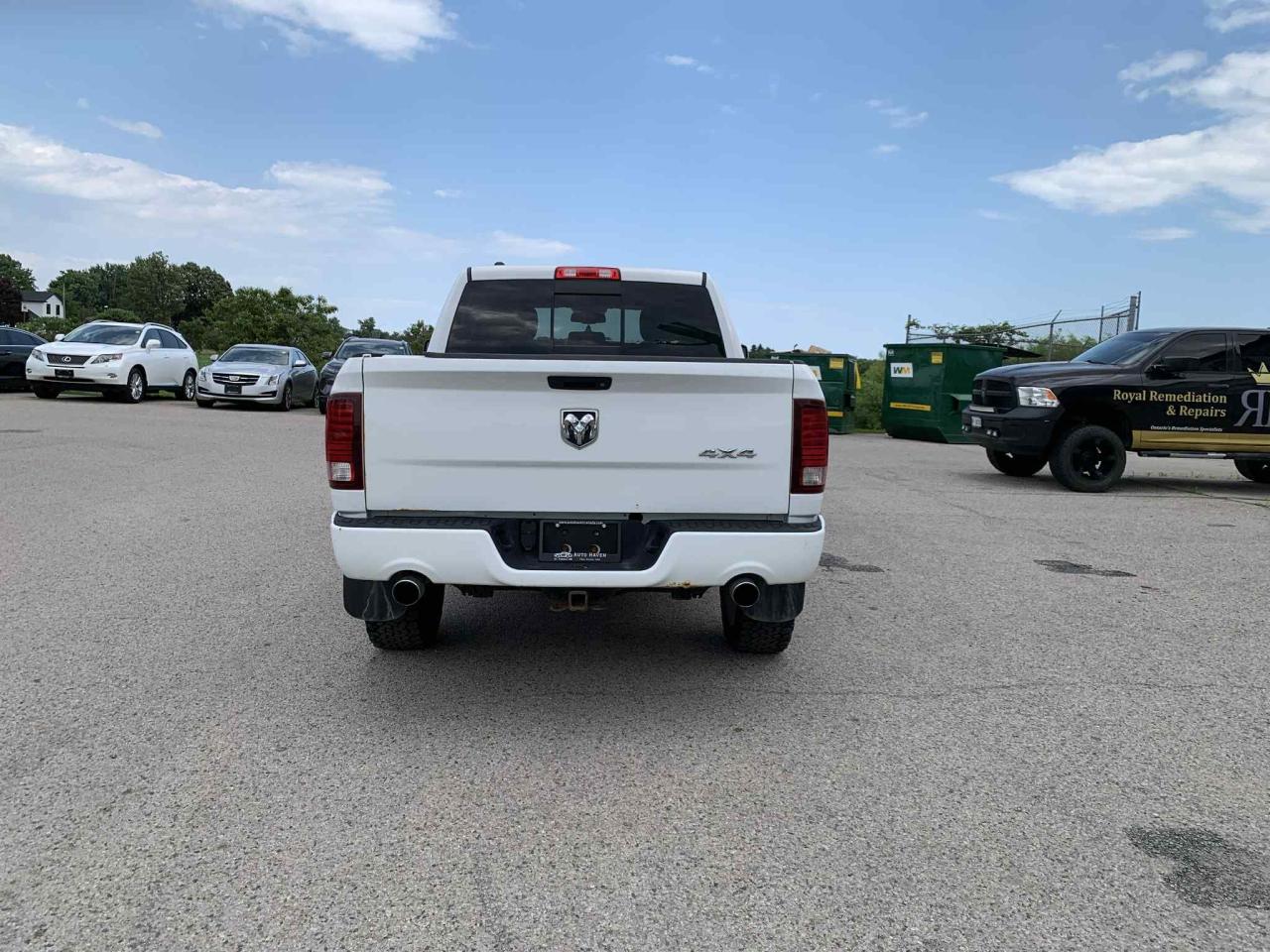2014 RAM 1500 SPORT - Photo #4