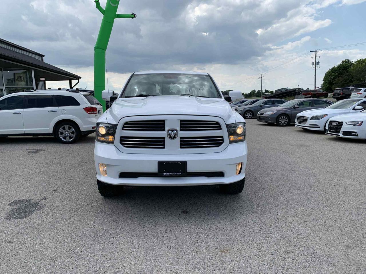 2014 RAM 1500 SPORT - Photo #8