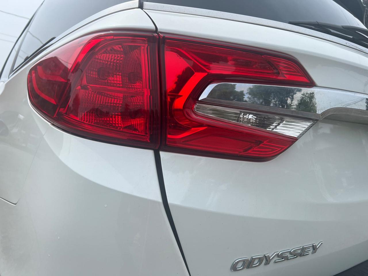 2020 Honda Odyssey EX-L - Photo #7