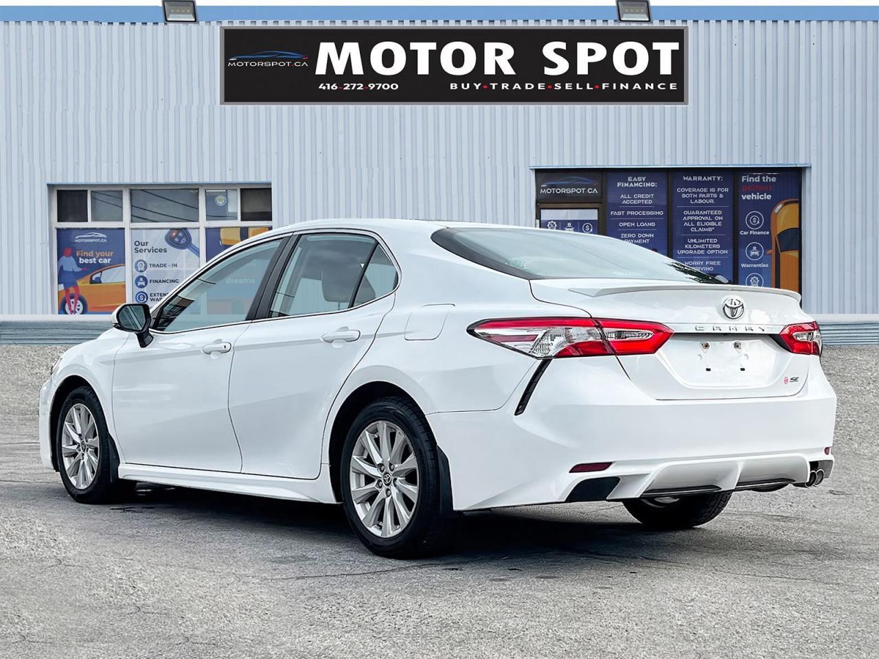 2020 Toyota Camry SE - Photo #4