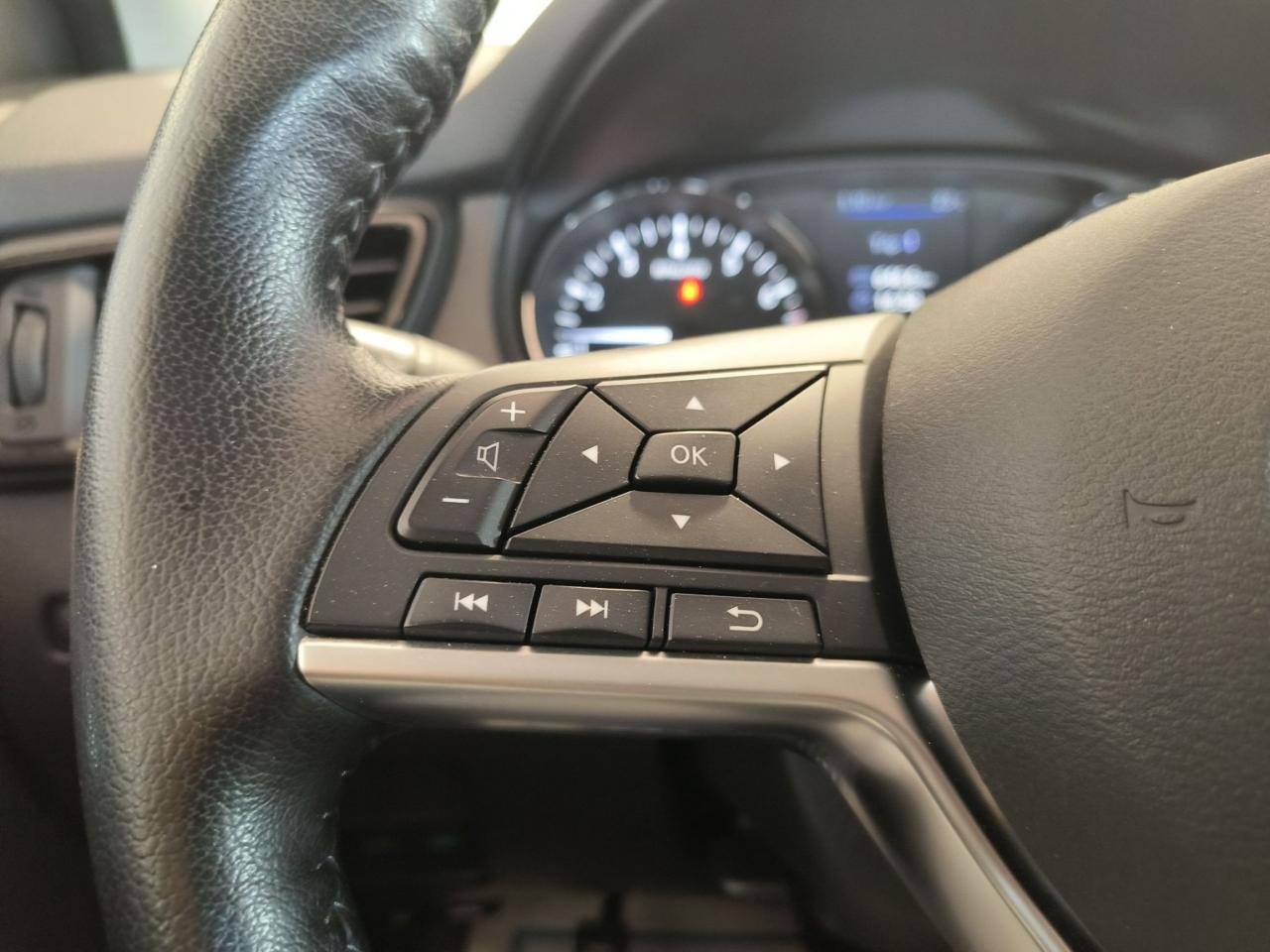 2020 Nissan Qashqai SV AWD Photo