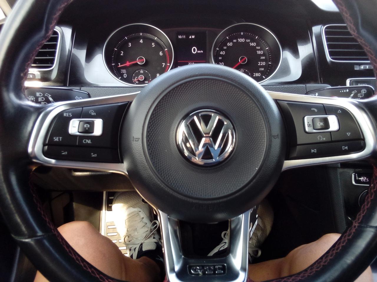 2017 Volkswagen Golf GTI 4-Door