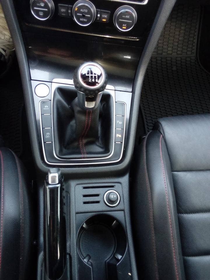 2017 Volkswagen Golf GTI 4-Door