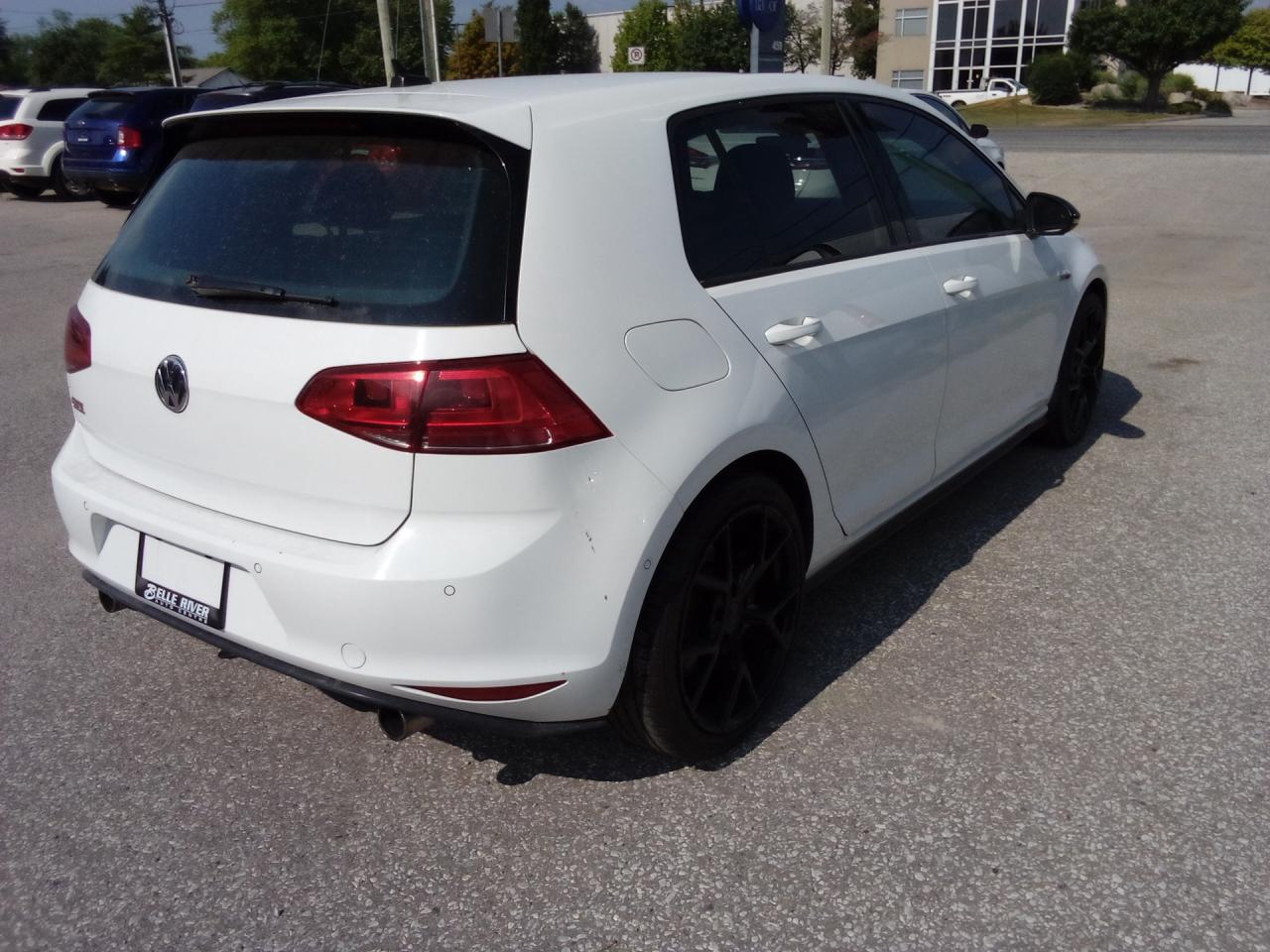 2017 Volkswagen Golf GTI 4-Door