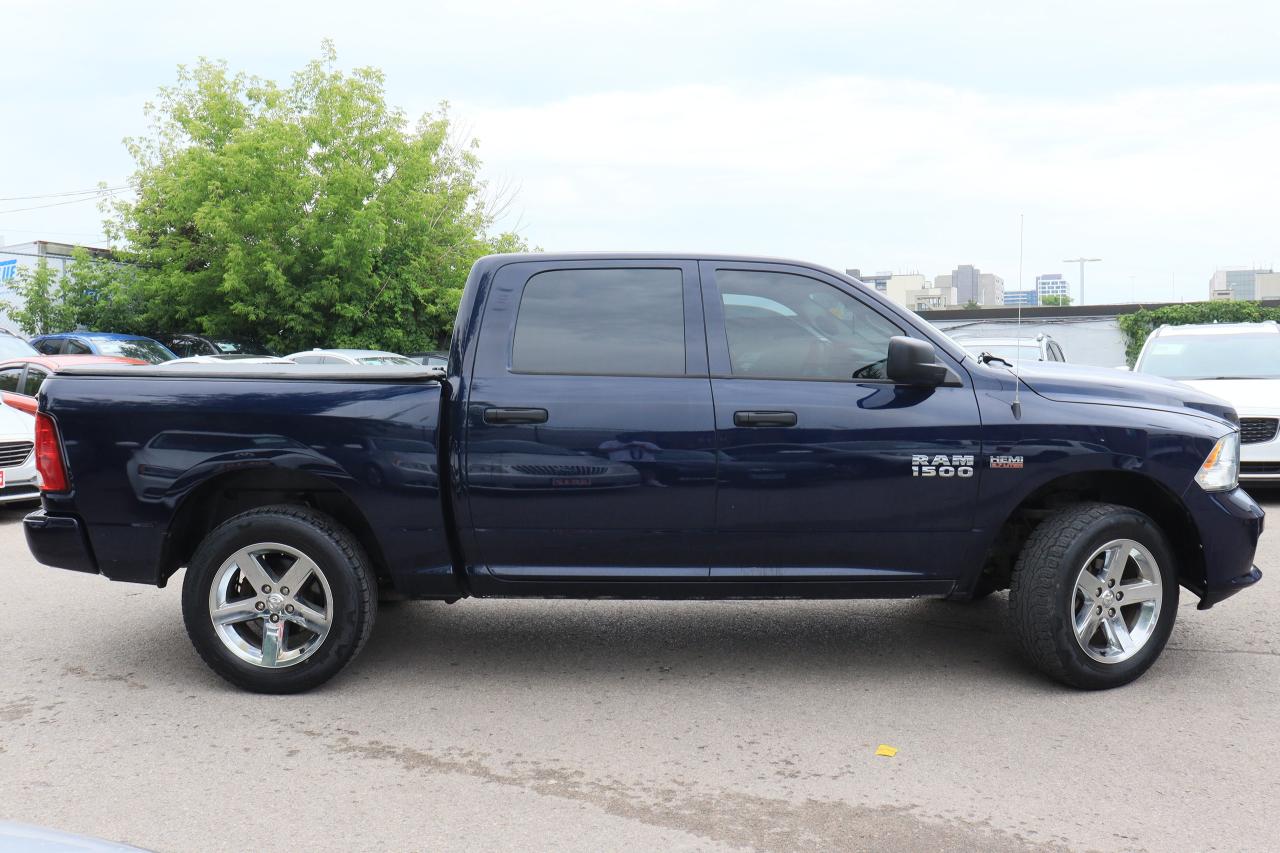 2018 RAM 1500 Express | Crew Cab | 5.7 L Hemi | Cam | Tinted ++ Photo10