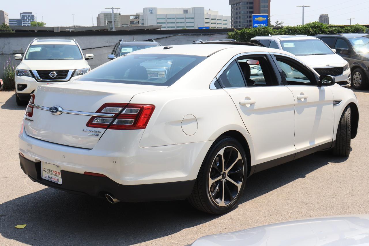 2015 Ford Taurus Limited | AWD | Leather | Roof | Nav | Cam | BSM++ Photo