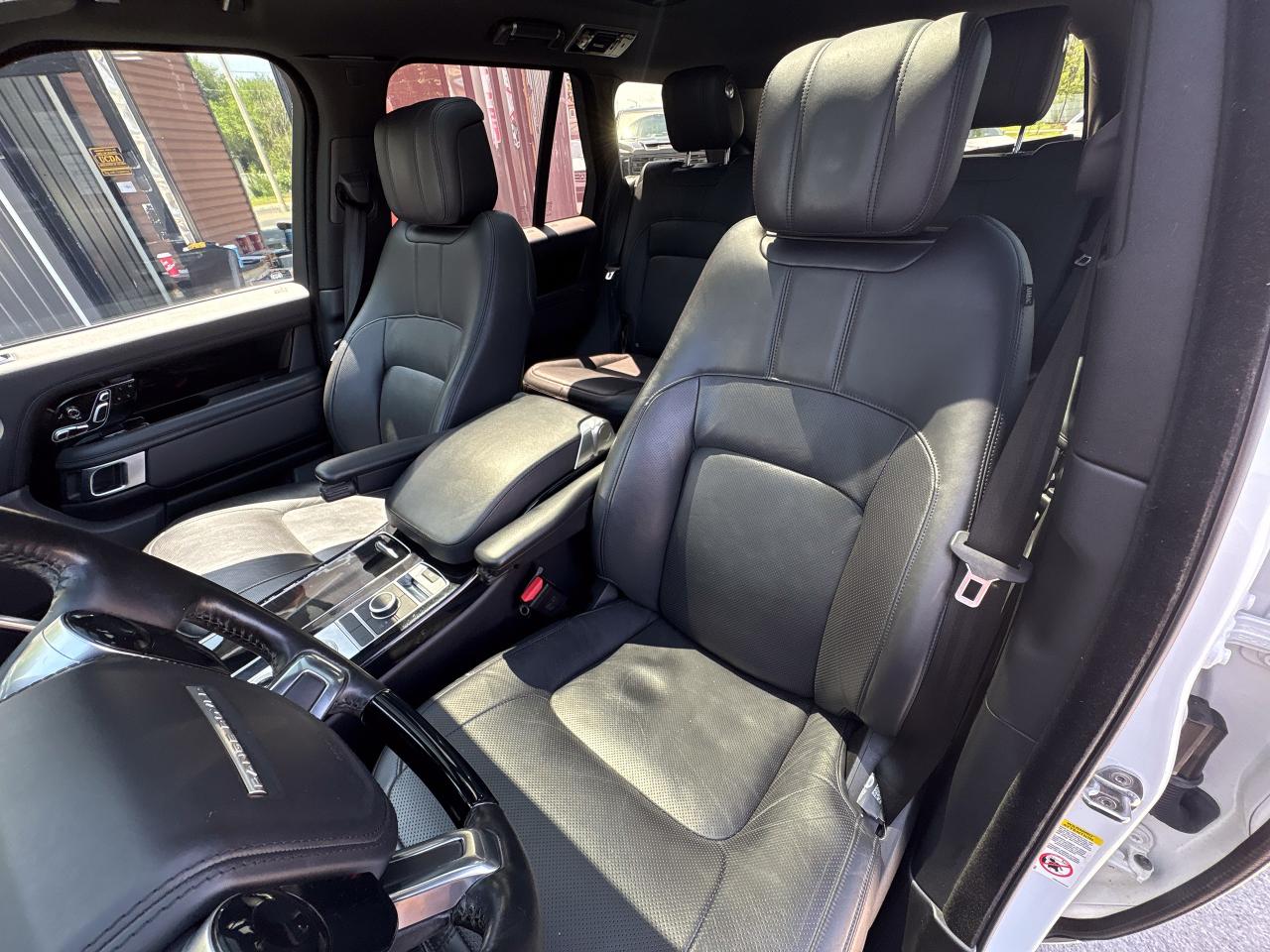 2020 Land Rover Range Rover HSE - Photo #5