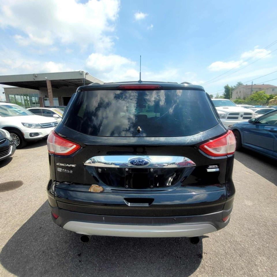 2013 Ford Escape SEL - Photo #5