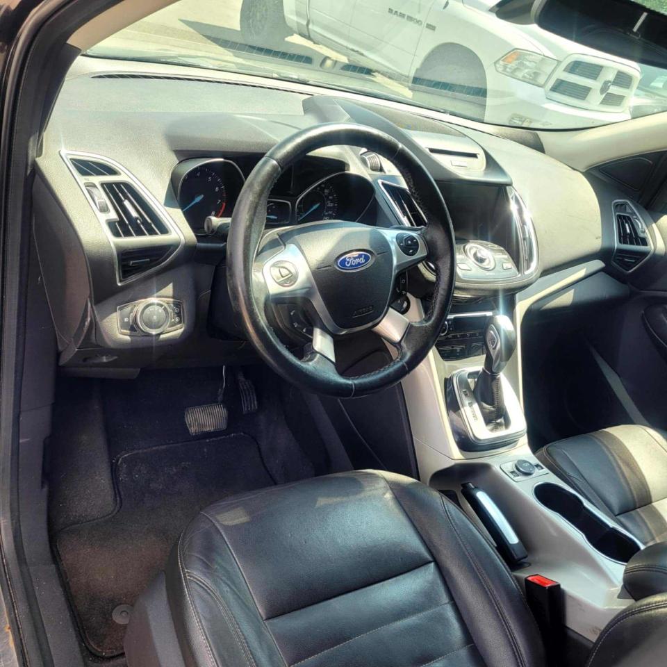 2013 Ford Escape SEL - Photo #6